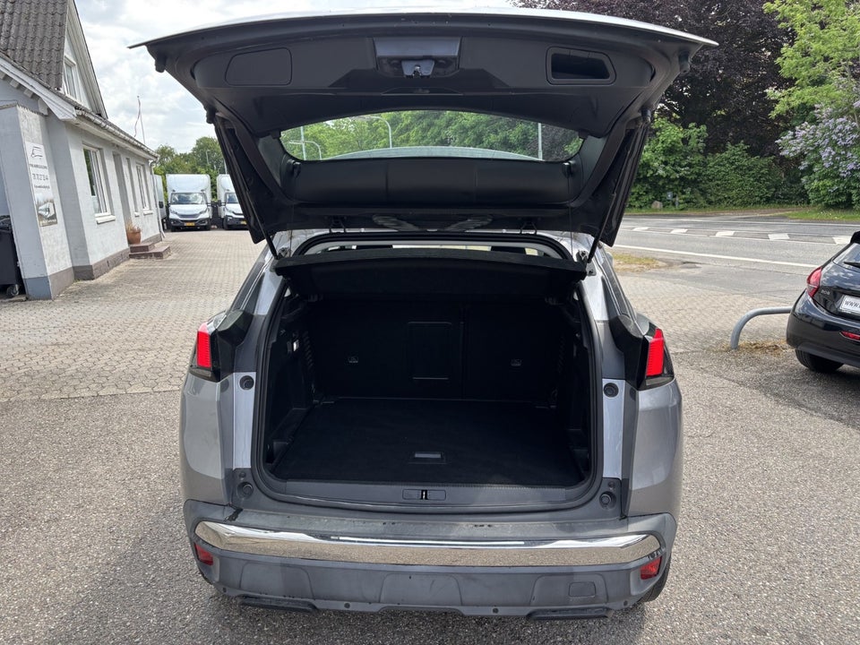 Peugeot 3008 1,2 e-THP 130 Active 5d