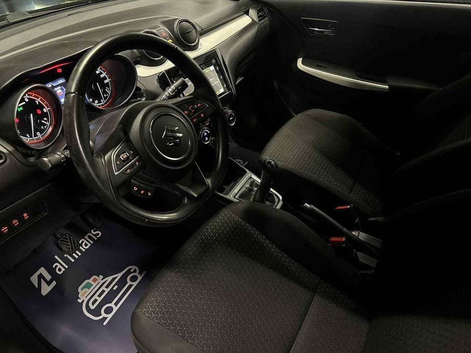 Suzuki Swift 1,0 Boosterjet SHVS Exclusive 5d