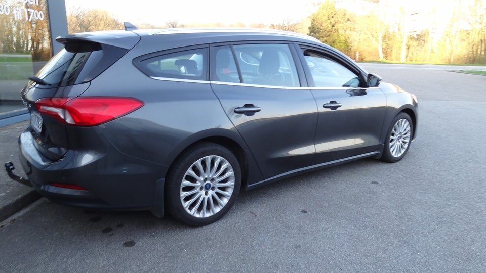 Ford Focus 1,5 EcoBlue ST-Line Business stc. aut. 5d