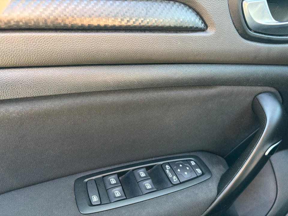 Renault Megane IV 1,2 TCe 130 Zen Sport Tourer EDC 5d