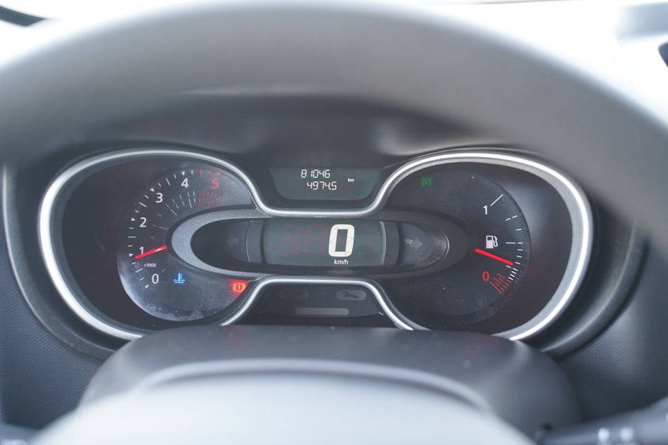 Renault Trafic T29 2,0 dCi 120 L2H1