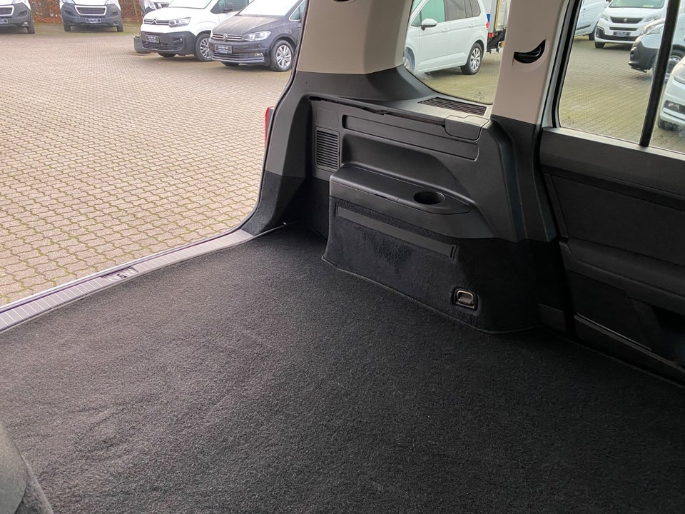 VW Touran 2,0 TDi 115 Comfortline DSG Van 5d