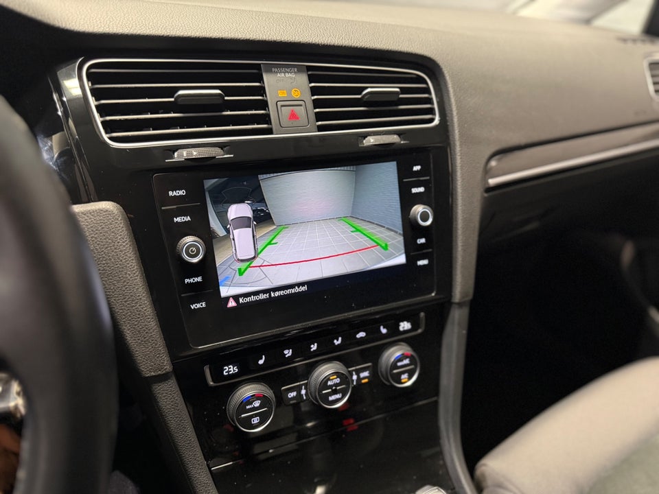 VW Golf VII 1,5 TSi 150 Highline DSG 5d