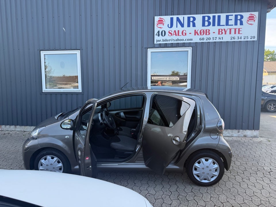 Toyota Aygo 1,0 VVT-i T2 Air 5d