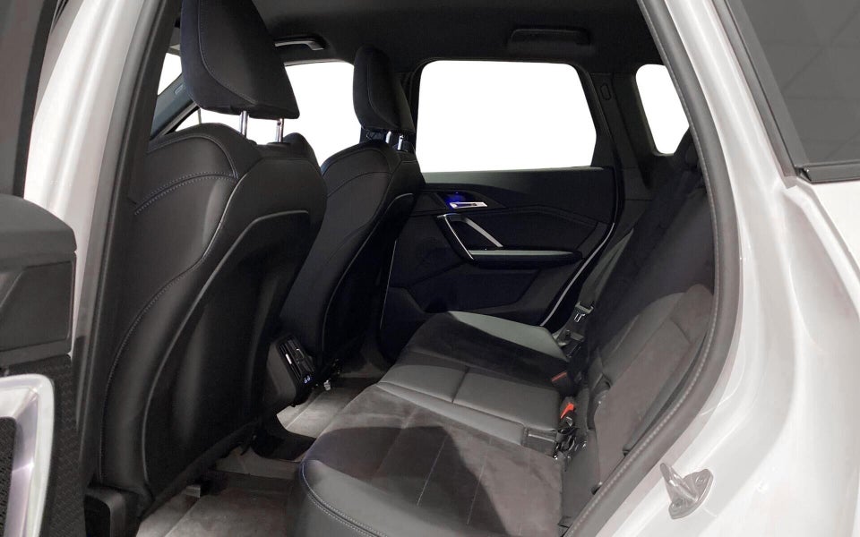 BMW iX1 eDrive20 M-Sport 5d