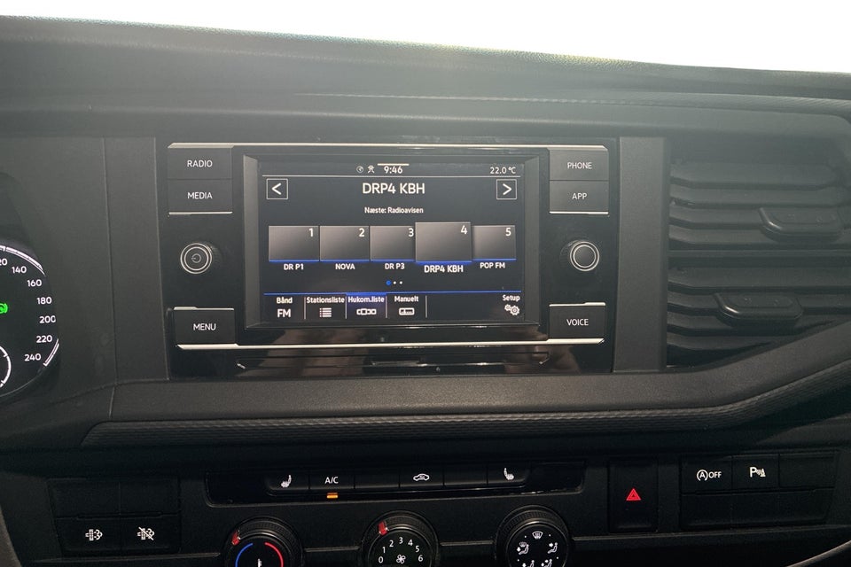 VW Transporter 2,0 TDi 150 Kassevogn DSG kort