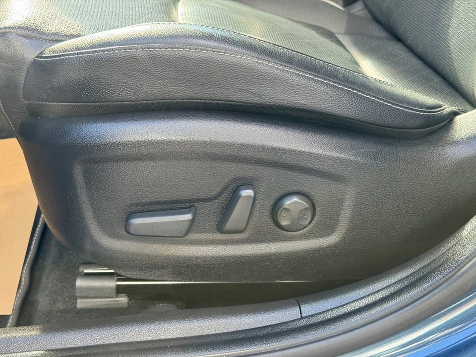 Kia XCeed 1,6 PHEV Prestige DCT 5d