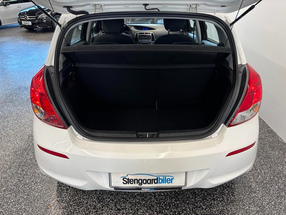 Hyundai i20 1,25 Comfort 5d