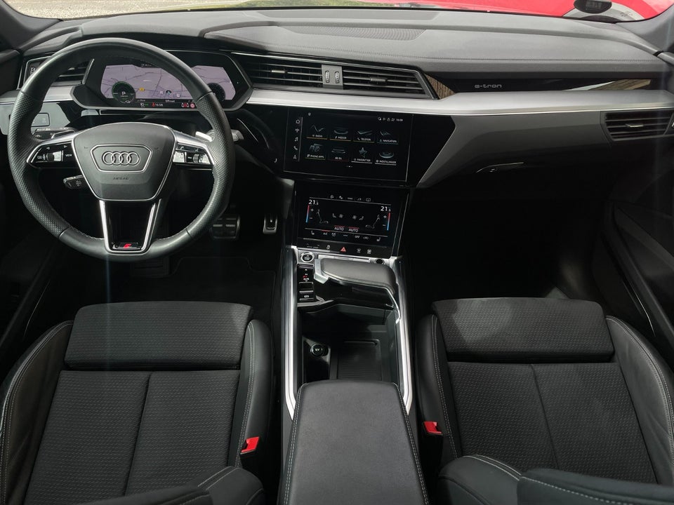 Audi Q8 e-tron 50 S-line Sportback quattro 5d