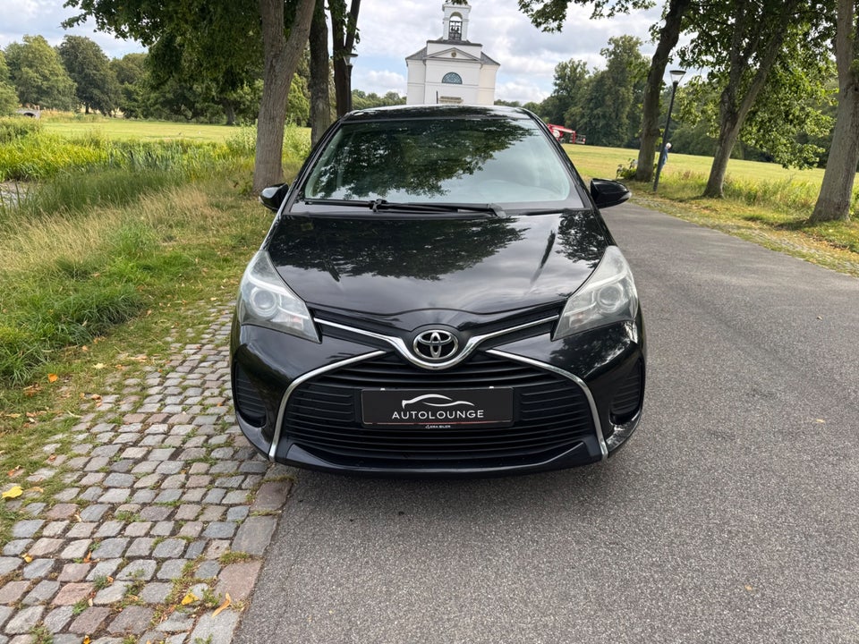 Toyota Yaris 1,0 VVT-i T2 Komfort 5d