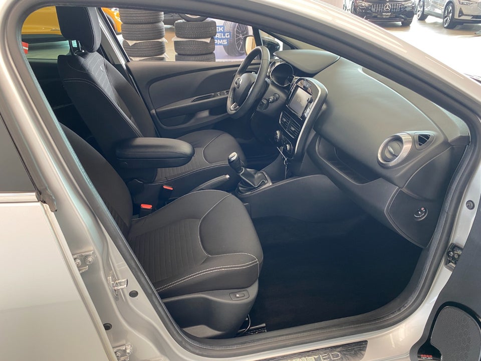 Renault Clio IV 1,5 dCi 90 Limited 5d