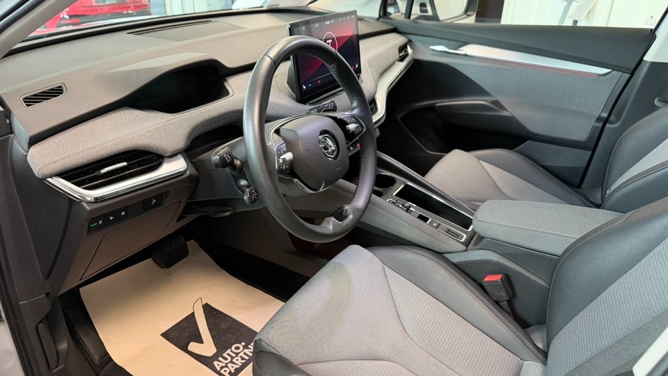 Skoda Enyaq 80 iV Loft 5d