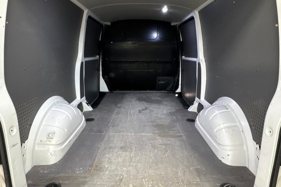 VW Transporter 2,0 TDi 199 Kassevogn DSG lang