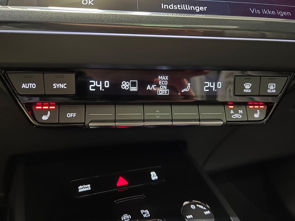 Audi Q4 e-tron 40 S-line Sportback 5d