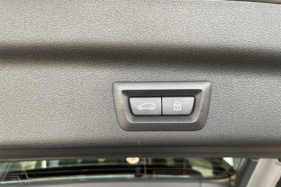 BMW iX1 eDrive20 M-Sport 5d