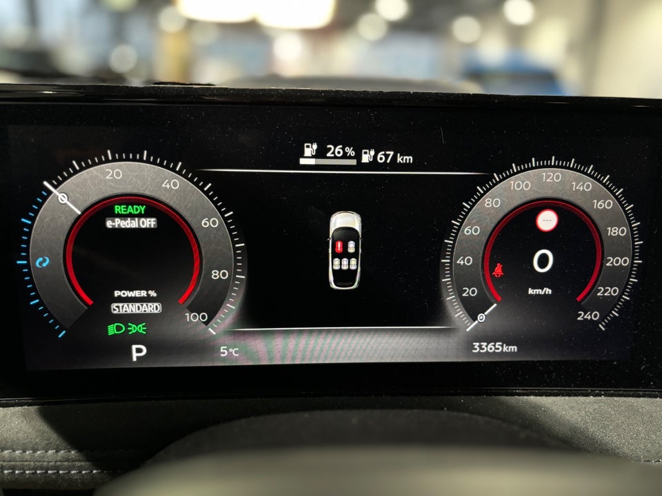 Nissan Ariya 63 Evolve 5d