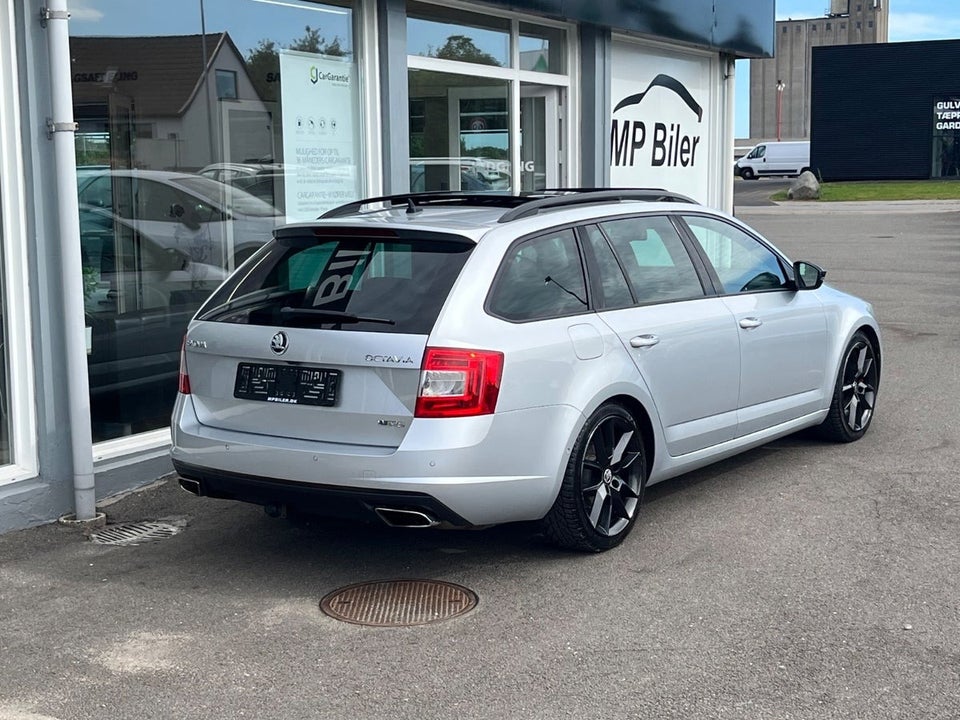 Skoda Octavia 2,0 TSi 220 RS Combi DSG 5d