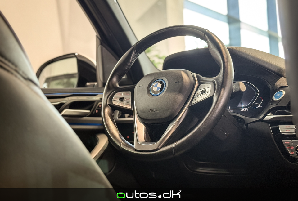 BMW iX3 Charged Plus 5d