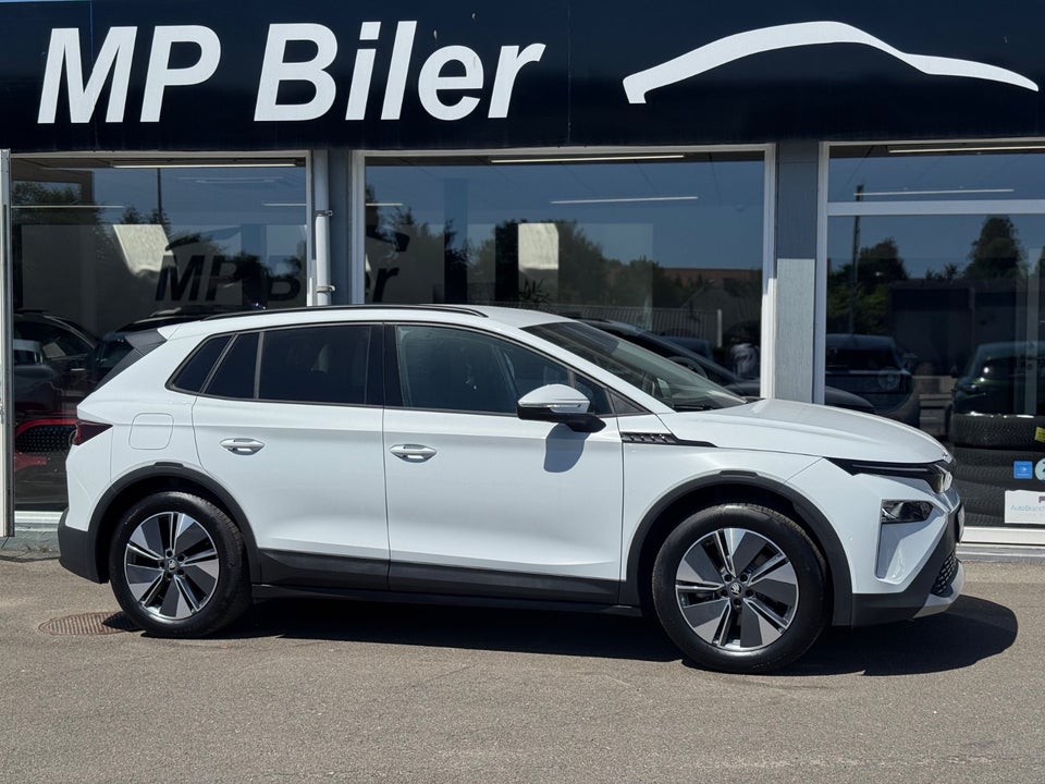 Skoda Elroq 60 iV Loft 5d