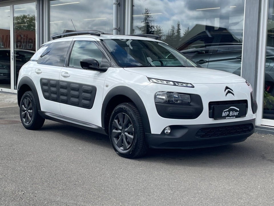 Citroën C4 Cactus 1,6 BlueHDi 100 Iconic 5d