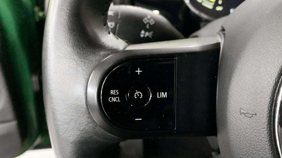 MINI Cooper SE Classic Trim 3d