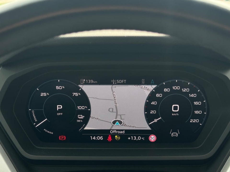 Audi Q4 e-tron 40 S-line 5d