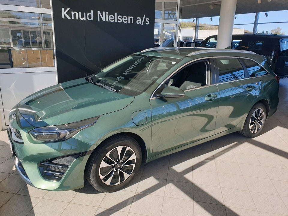 Kia Ceed 1,6 PHEV Prestige SW DCT 5d