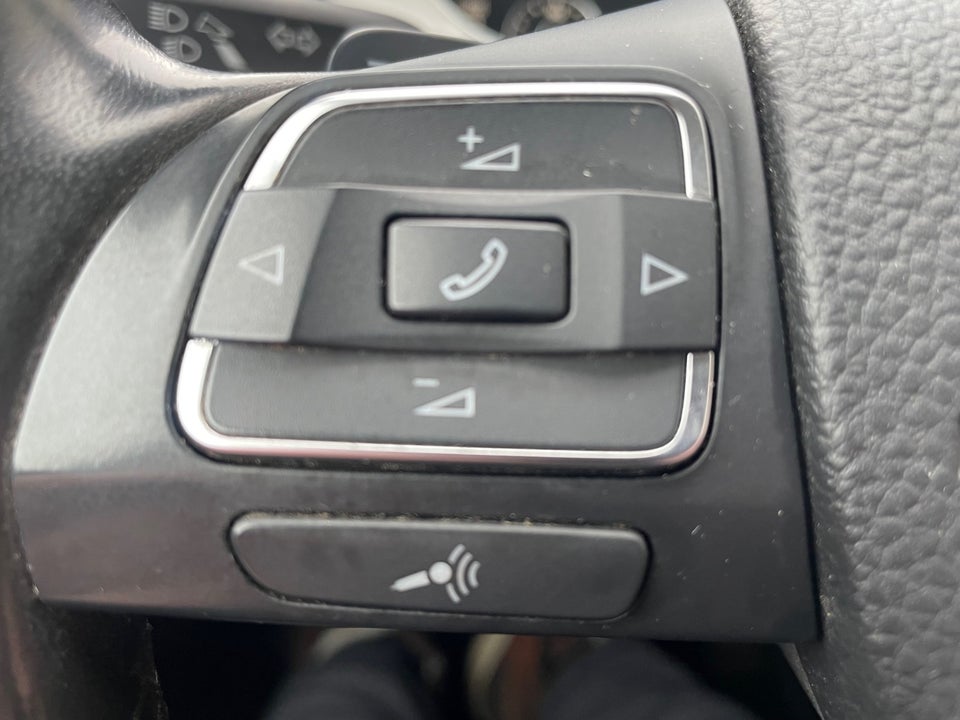 VW Passat 2,0 TDi 170 Highline Variant 4Motion BMT 5d