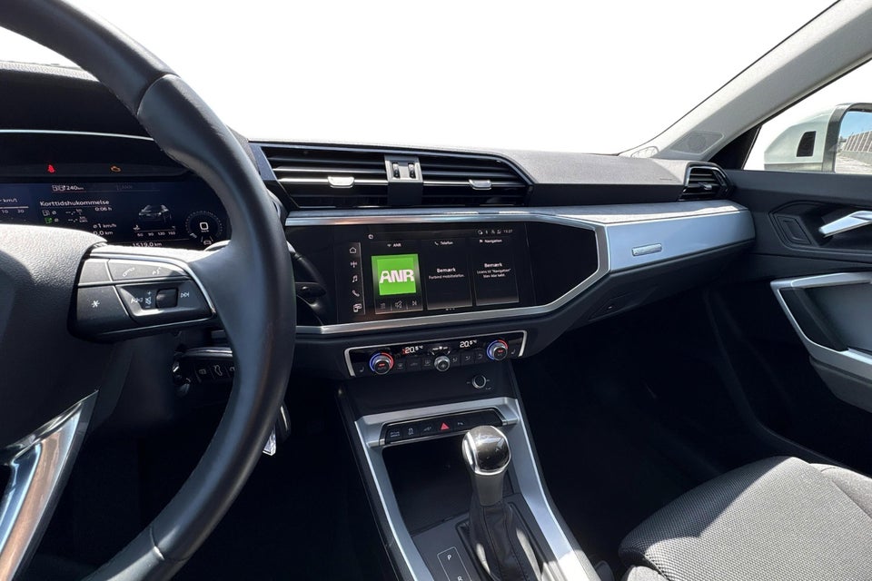 Audi Q3 45 TFSi e Attitude plus S-tr. 5d