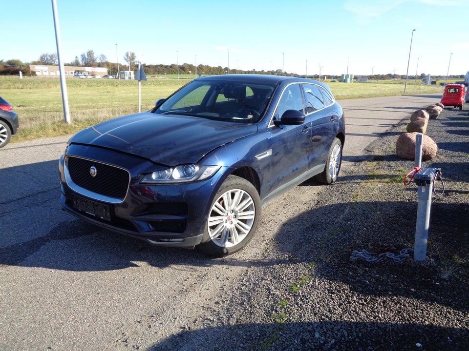 Jaguar F-Pace 2,0 D180 Pure aut. AWD 5d