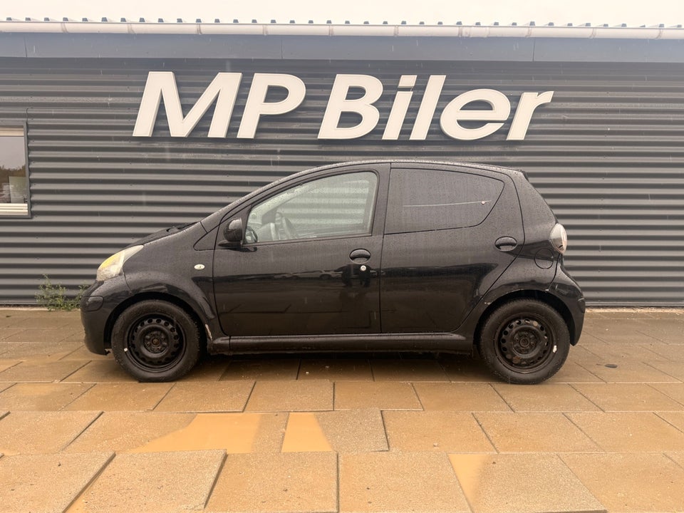 Toyota Aygo 1,0 Plus 5d