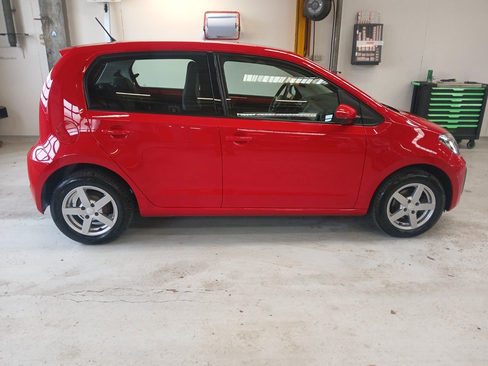 VW Up! 1,0 MPi 60 Move BMT 5d