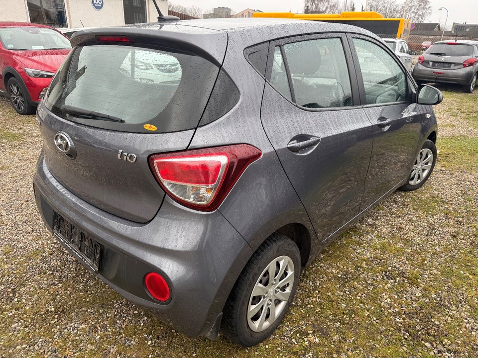 Hyundai i10 1,0 Touch 5d