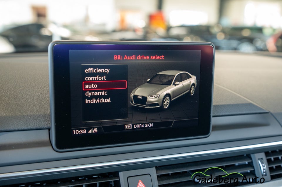 Audi A4 40 TFSi Sport Prestige S-tr. 4d