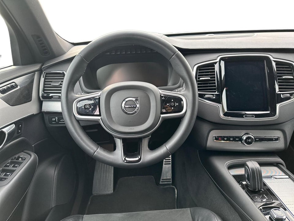 Volvo XC90 2,0 T8 ReCharge R-Design aut. AWD 7prs 5d
