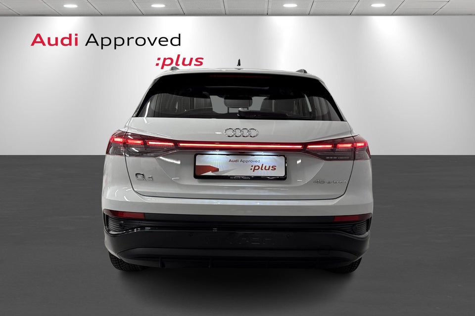 Audi Q4 e-tron 45 S-line Edition 5d