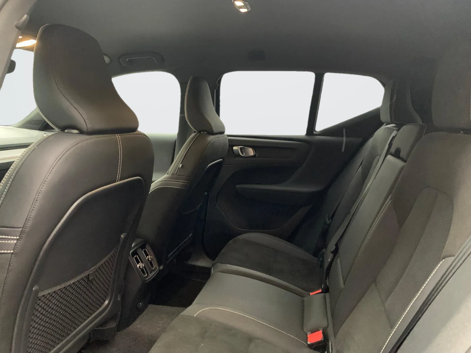 Volvo XC40 P6 ReCharge Plus 5d