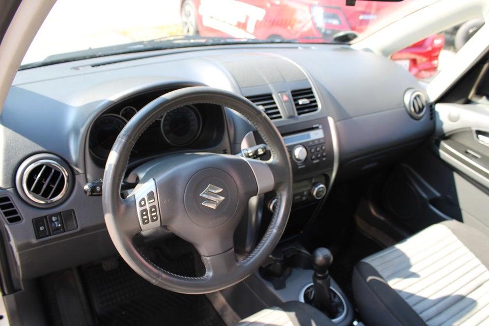 Suzuki SX4 1,6 CombiBack Style 5d