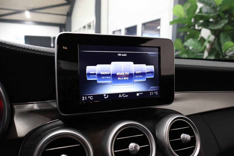 Mercedes C200 2,0 AMG Line Coupé aut. 2d