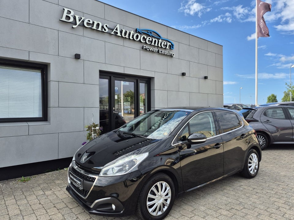Peugeot 208 1,2 PureTech 82 Prestige 5d