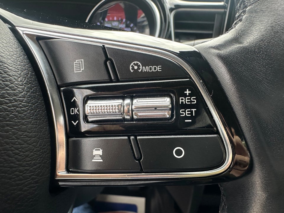 Kia Ceed 1,6 PHEV Prestige SW DCT 5d