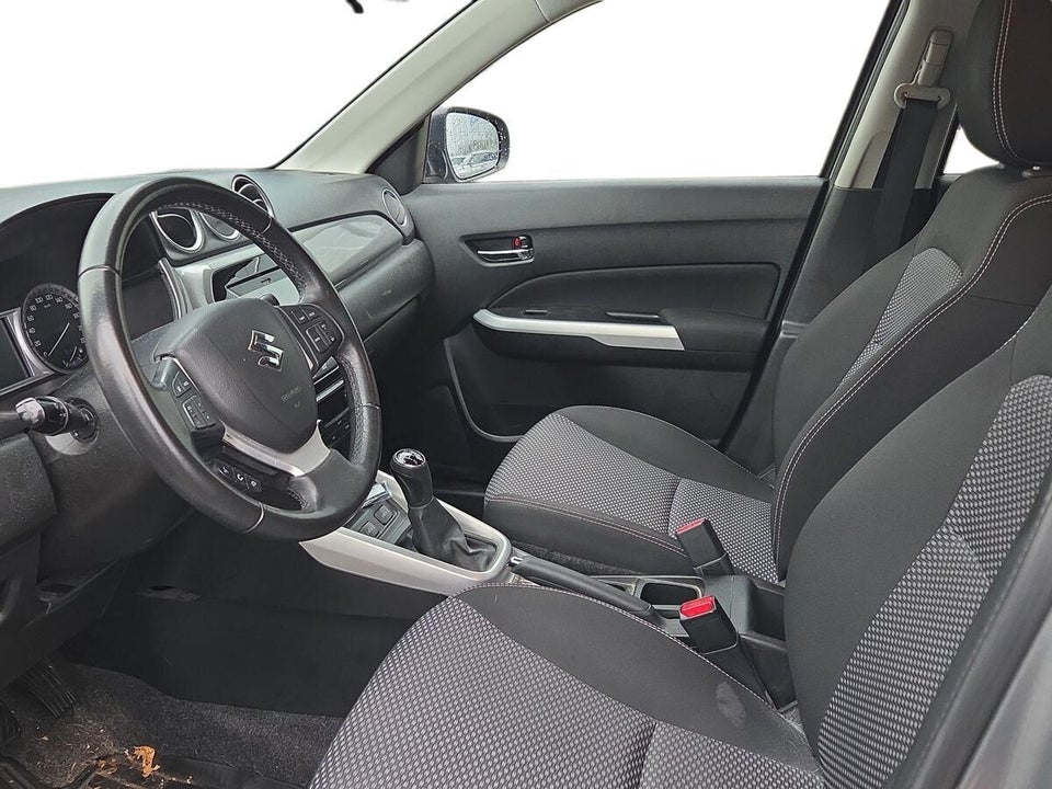 Suzuki Vitara 1,6 Active 5d