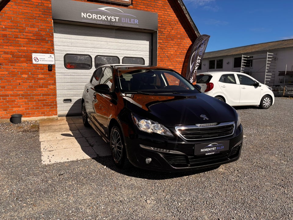Peugeot 308 1,6 BlueHDi 120 Allure Sky 5d