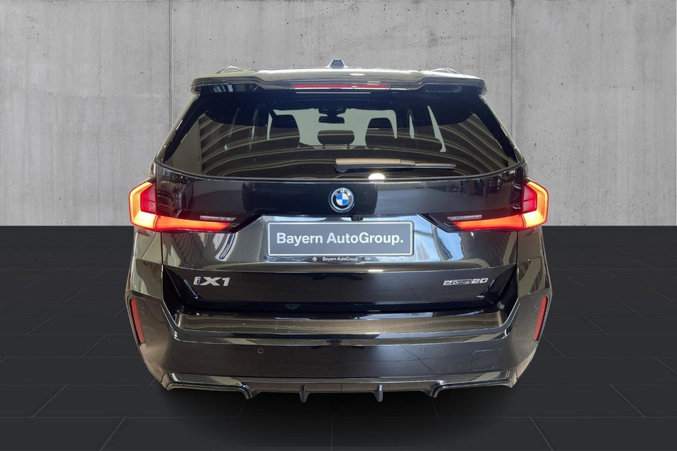 BMW iX1 eDrive20 M-Sport 5d