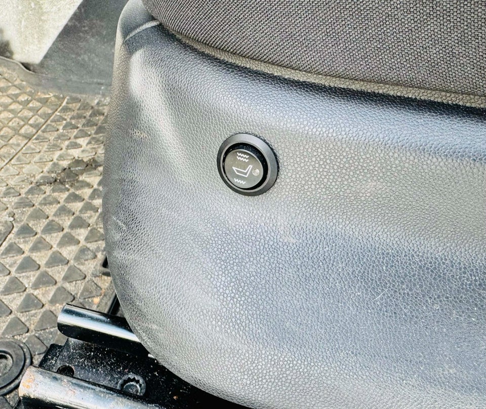 VW Caddy 2,0 TDi 102 BlueMotion Van 4d