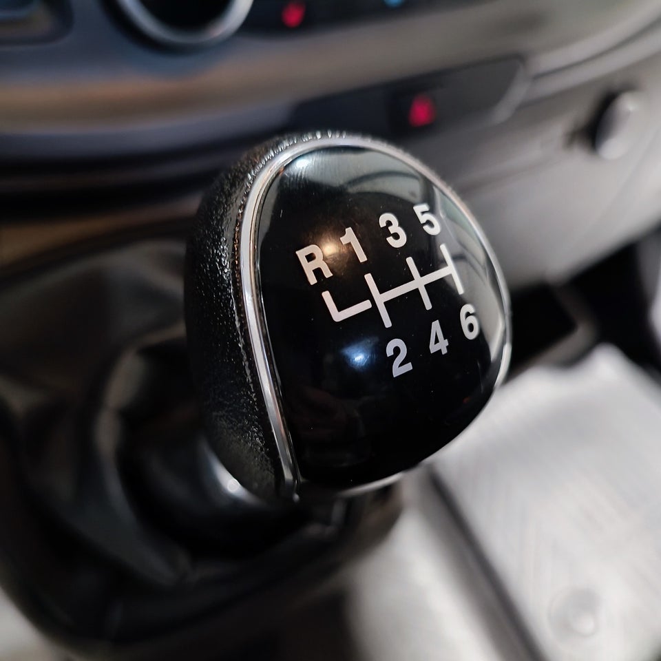 Ford Transit 350 L4 Van 2,0 TDCi 170 Trend H3 RWD