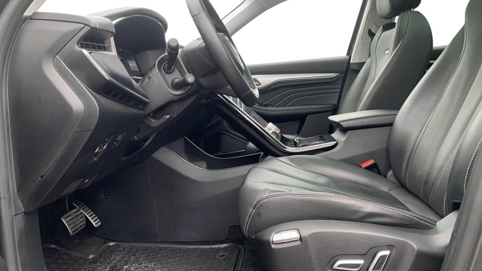 MG Marvel R Luxury 5d