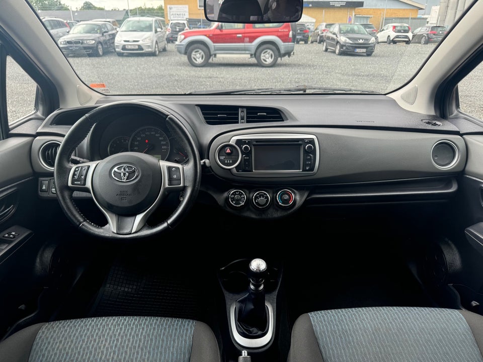 Toyota Yaris 1,4 D-4D T2 Touch 5d