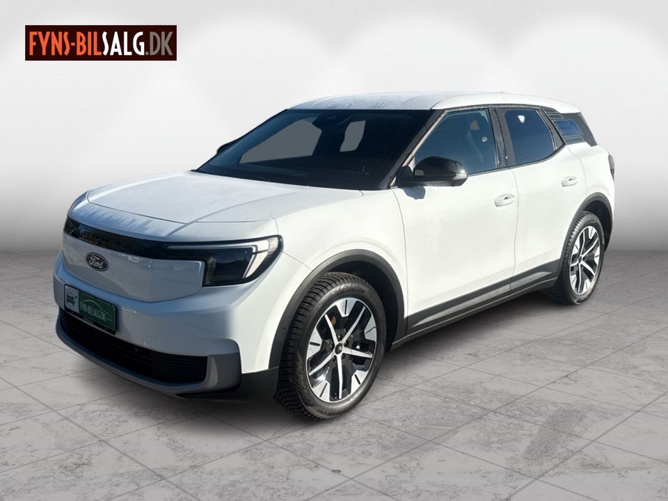 Ford Explorer 82 Premium Extended Range 5d