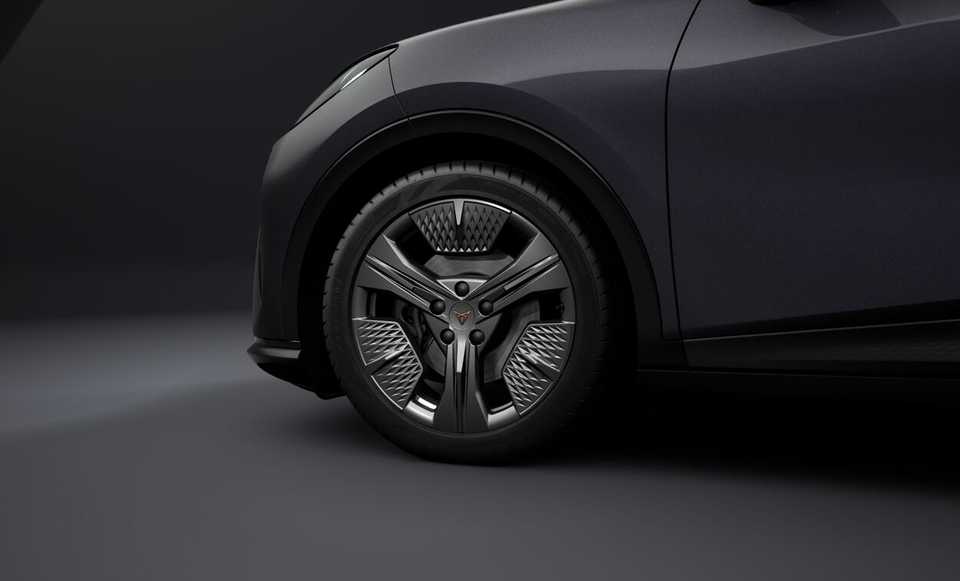 Cupra Raval 52 Endurance 5d